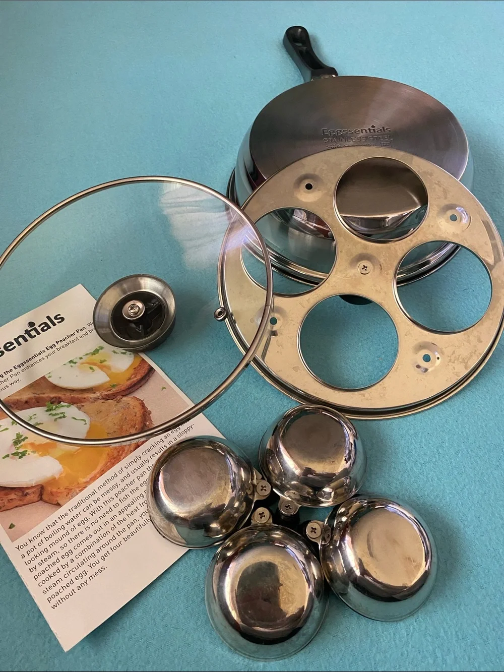 EGGSSENTIALS Egg Poacher Stainless Steel Pan 4 removable cups tempered glass lid